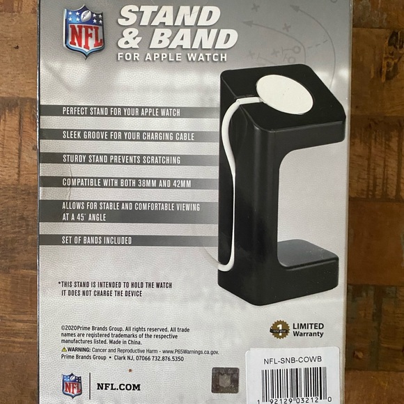 Unisex Dallas Cowboys Apple Watch band and stand - Picture 2 of 2